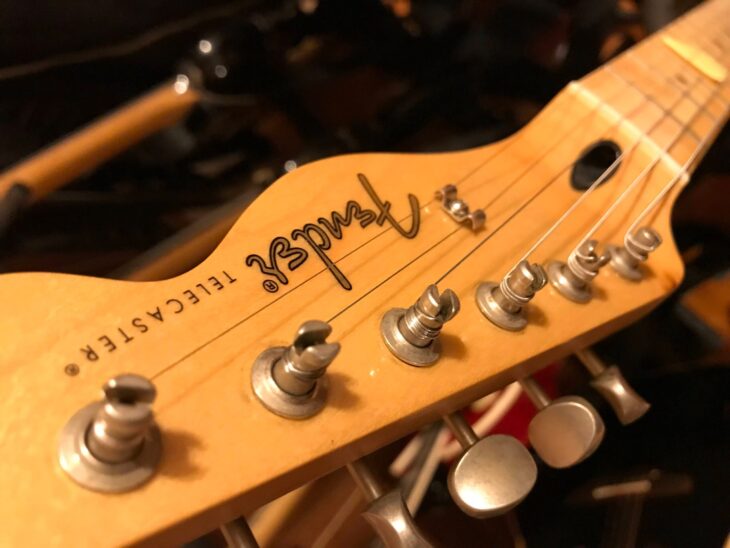 自作ギター レスポール×テレキャスター ビグスビー P90ピックアップ